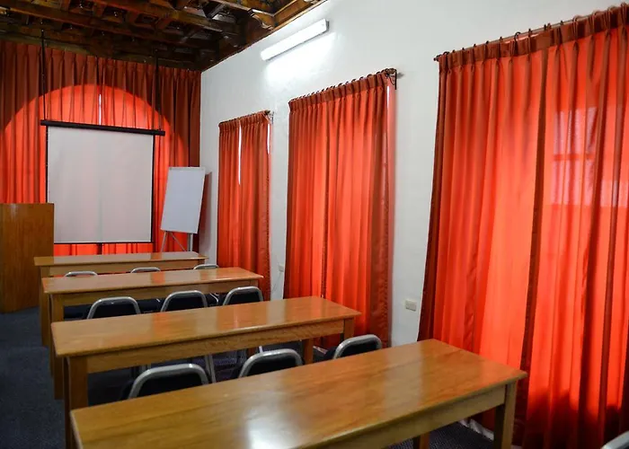 Hotel La Casa De Fray Bartolome 3*